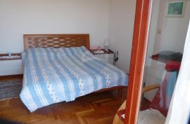 ISTRA,Fažana, kuća sa apartmanima i pogledom na more, Fažana, Kuća