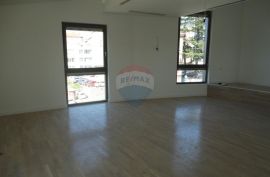 Rijeka-Centar, poslovni prostor, Rijeka, Commercial property