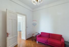 OPATIJA - stan u prizemlju secesijske vile, Opatija, Appartement