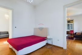 OPATIJA - stan u prizemlju secesijske vile, Opatija, Apartamento