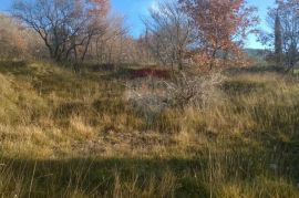 Bribir, građevinski teren od 1800m2 na odličnoj lokaciji!, Vinodolska Općina, Земля