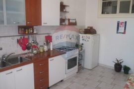 RIJEKA - CENTAR - UZ MORE - STAN 117 m2, Rijeka, Flat