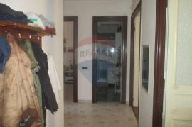 RIJEKA - CENTAR - UZ MORE - STAN 117 m2, Rijeka, Appartement