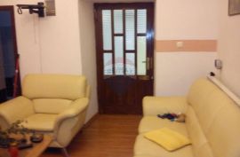 Volosko - Stan 94 m2 sa konobom, Opatija, Appartement