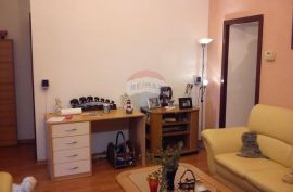 Volosko - Stan 94 m2 sa konobom, Opatija, Apartamento