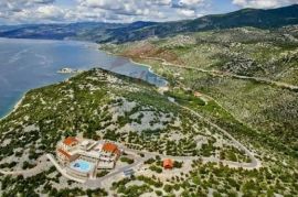 Atraktivno građevinsko zemljište (Žrnovnica, Sveti Juraj), Senj, Terreno