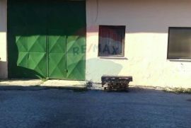 Hale za poslovni prostor-Delnice, Delnice, Commercial property