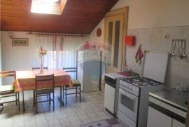 OPATIJA - STAN 98 m2 - I KAT - CENTAR, Opatija, Apartamento