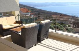 Moderna vila s bazenom iznad Ičića, lux, Opatija - Okolica, House