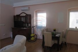 OPATIJA - VOLOSKO - STAN 92 m2 - NAJAM, Opatija, Stan