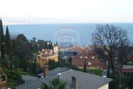 OPATIJA - STAN DVOETAŽNI OD 218,55 m2 - GARAŽA, Opatija, Apartamento