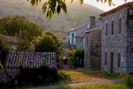 Kamena vila s bazenom u Istri, Buzet, Kuća