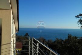 Volosko, prekrasna vila 360 m2 s fantastičnim pogledom na more, Opatija, Casa