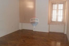 STAN-POSLOVNI PROSTOR U CENTRU 98.70m2, Rijeka, Daire