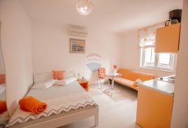 FUNTANA-EKSKLUZIVAN APARTMANSKI OBJEKAT, Funtana, Kuća