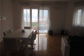 Martinkovac,luksuzni stan za najam,3s+db, Rijeka, Appartment