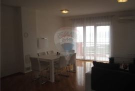 Martinkovac,luksuzni stan za najam,3s+db, Rijeka, Appartement