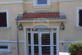 OPATIJA - PAVLOVAC 106 m2, 3S+DB, parking, 2 balkona, Opatija, Flat