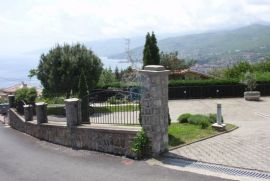 OPATIJA - PAVLOVAC 106 m2, 3S+DB, parking, 2 balkona, Opatija, Appartment