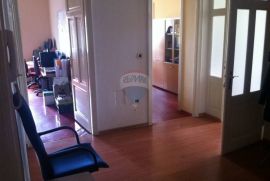 OPATIJA - centar, uredski prostor 100 m2, Opatija, Apartamento