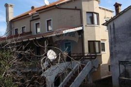 POBRI - lijepa kuća sa prostranom okućnicom, pogled!, Opatija - Okolica, Casa