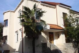 POBRI - lijepa kuća sa prostranom okućnicom, pogled!, Opatija - Okolica, House