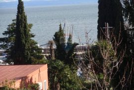 IČIĆI - obiteljska kuća sa velikom okućnicom, 50m od marine!, Opatija - Okolica, House