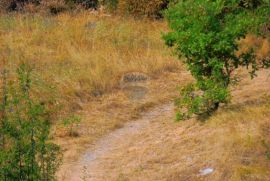 Mihotići - lijep građevinski teren, Matulji, Terreno