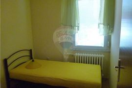 TROSOBAN SA DNEVNIM NA BELVEDERU, Rijeka, Appartment