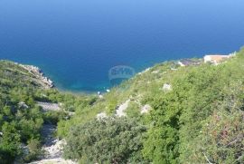 Starigrad - poljoprivredni teren blizu mora, Senj, Land