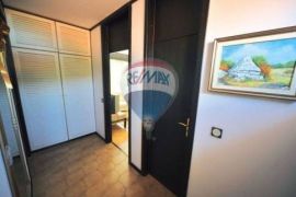 OPATIJA-IČIĆI-SAMOSTOJEĆA KUĆA 310 m2, Opatija - Okolica, House