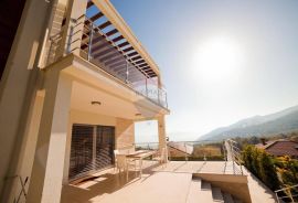 OPATIJA-IČIĆI-KUĆA NOVOGRADNJA 275 m2- POGLED, Opatija - Okolica, Famiglia