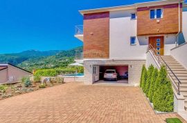 OPATIJA-IČIĆI-KUĆA NOVOGRADNJA 275 m2- POGLED, Opatija - Okolica, Famiglia