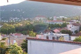 MATULJI-CENTAR-SAMOSTOJEĆA KUĆA 400 m2 S OKUĆNICOM, Matulji, Famiglia