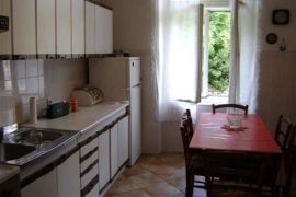 OPATIJA - VOLOSKO, POGLED, BALKON, 50 m. OD MORA, Opatija, شقة