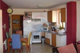 OPATIJA- POBRI, STAN 2S+DB SA DVA BALKONA, Opatija, Appartement