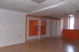 Korzo- poslovni prostor za trgovinu !, Rijeka, Commercial property