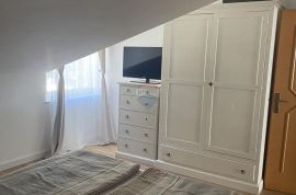 Opatija, stan, 3S+DB, s pogledom na more, garažom i terasom s bazenom, Opatija, Apartamento