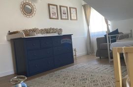 Opatija, stan, 3S+DB, s pogledom na more, garažom i terasom s bazenom, Opatija, Apartamento