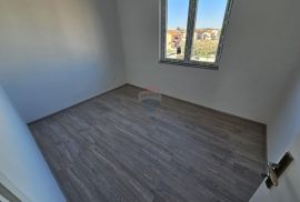 Istra, Fažana, Stan s vrtom u Valbandonu, Fažana, Appartement