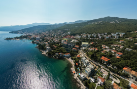 Opatija, luksuzan stan prvi red do mora u novogradnji, Opatija, Appartamento