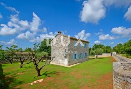 ISTRA, SVETI LOVREČ - Ruralna kuća s bazenom, Sveti Lovreč, House