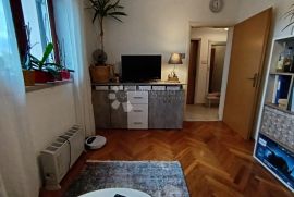 APARTMAN U GRADU KRKU - SUPER MIRNA LOKACIJA, Krk, Stan