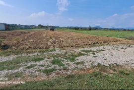 Atraktivno građevinsko zemljište u Turčinu, Gornji Kneginec, Terreno