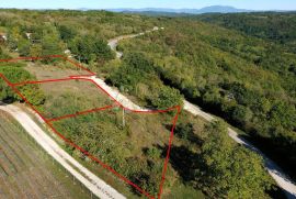 Prilika: 3 građevinske parcele u Tinjanu, ukupne površine 3.134 m², Tinjan, Land