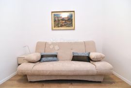 Rijeka, Bivio stan 70 m2, 2s+db, terasa, najam, Rijeka, Appartment