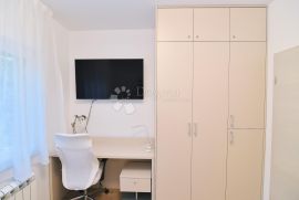 Rijeka, Bivio stan 70 m2, 2s+db, terasa, najam, Rijeka, Appartamento