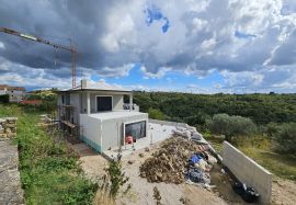 Istarska vila s otvorenim pogledom na bujštinu i more, Buje, Famiglia