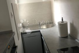 Drenova, 54 m², 1S+DB, adaptiran, terasa !!, Rijeka, Wohnung