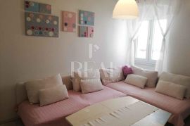 Prodaja stana u centru grada  56 m2 2S+DB, Rijeka, Διαμέρισμα